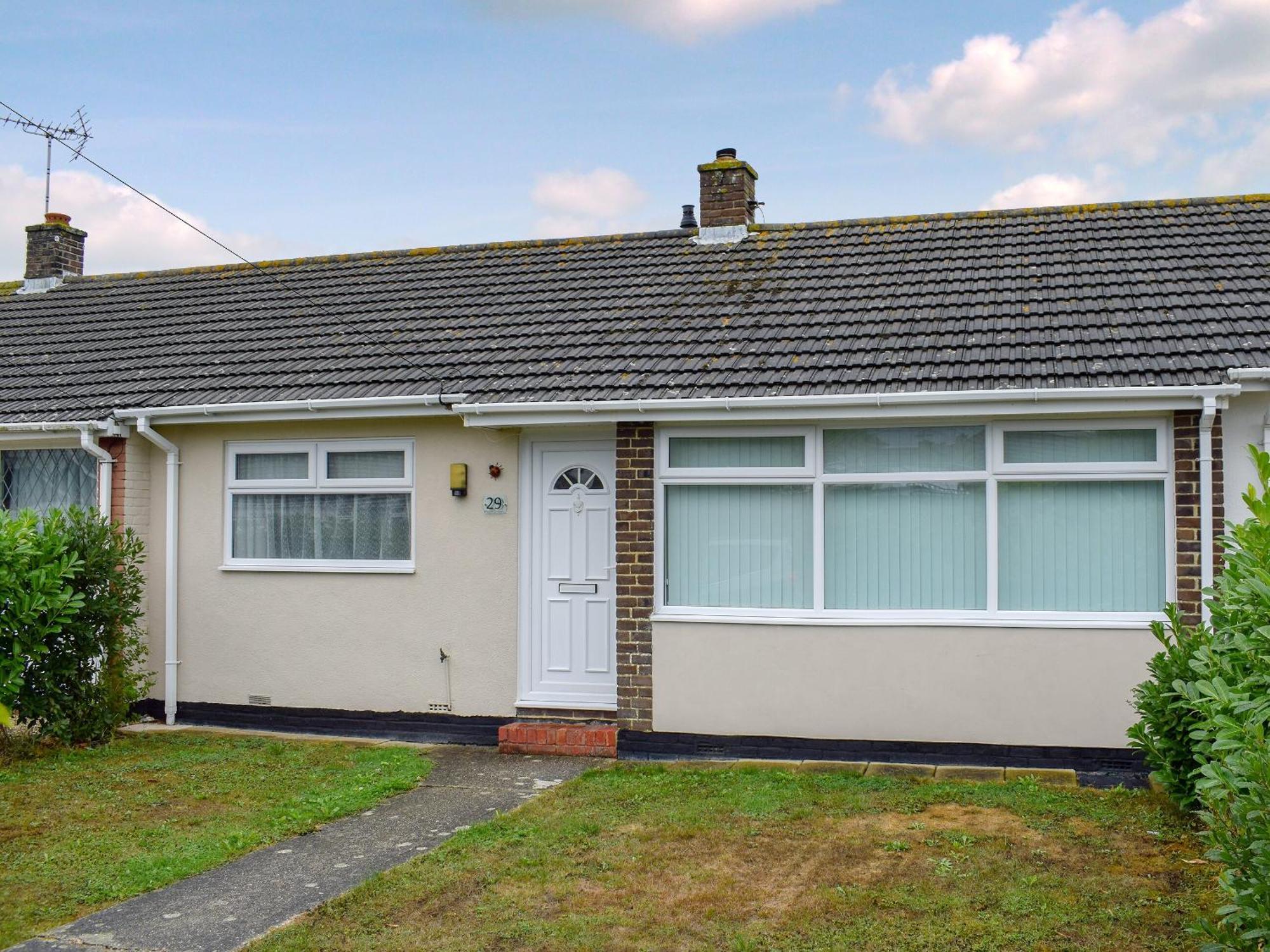 Little London Villa Bognor Regis Exterior photo